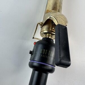 Hot Tools Professional Curling Iron Model 1110 Gold Barrel Tested Working